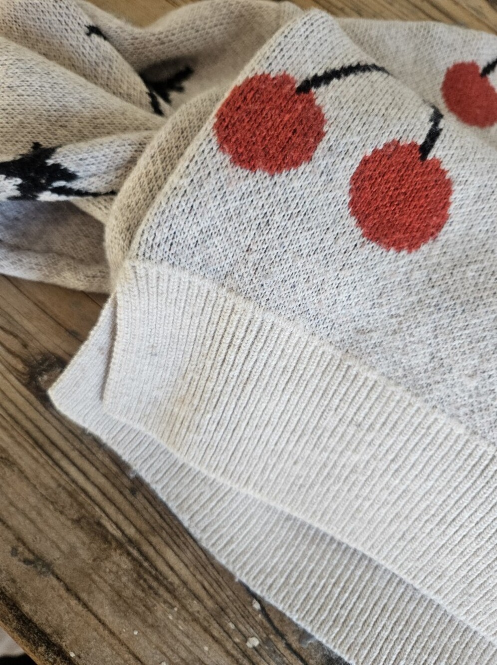 Madewell Cherry Print Crewneck Sweater Women’s XS Cream Red - Picture 6 of 7